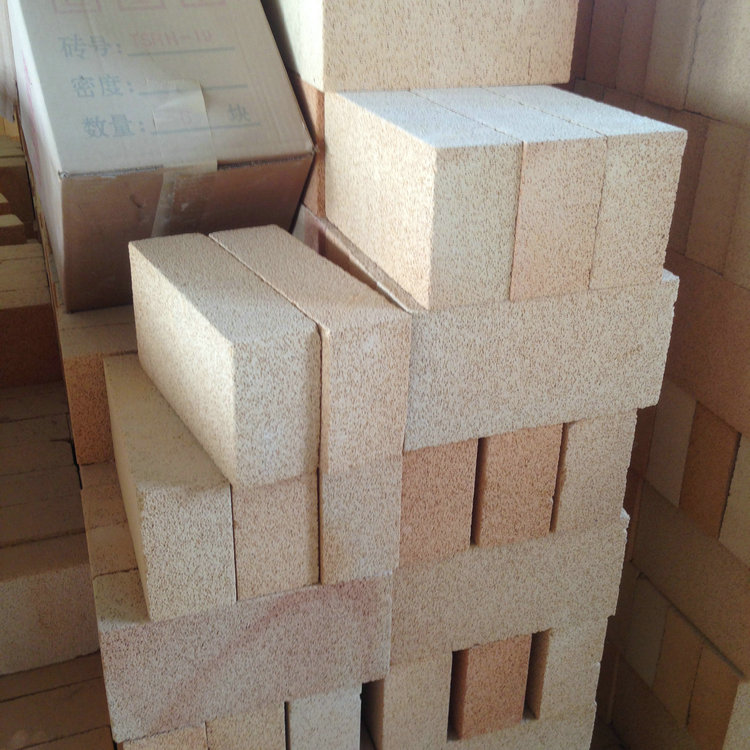 高鋁聚輕磚